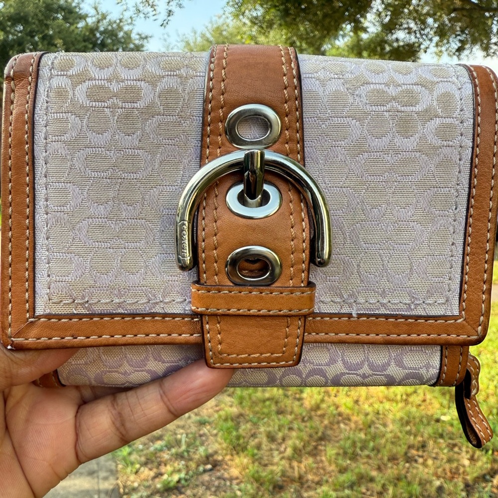Coach lilac purple Soho wallet